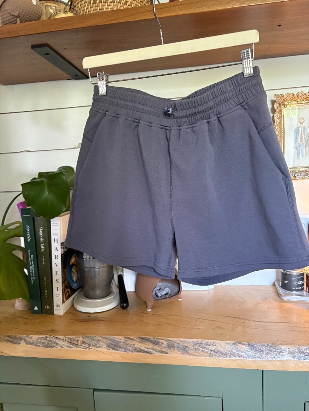 Lululemon Soft Jersey Lounge Shorts – Size 6